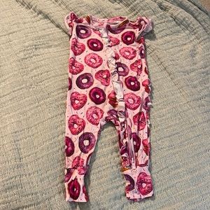 Sprinkle Sprinkle Little Star, Little Bum Bums ruffle romper